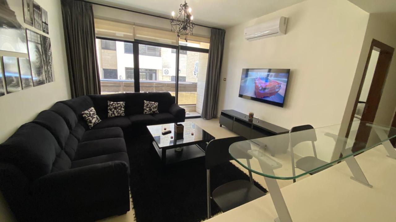 Dair Ghbar Apartment Amman Exteriör bild