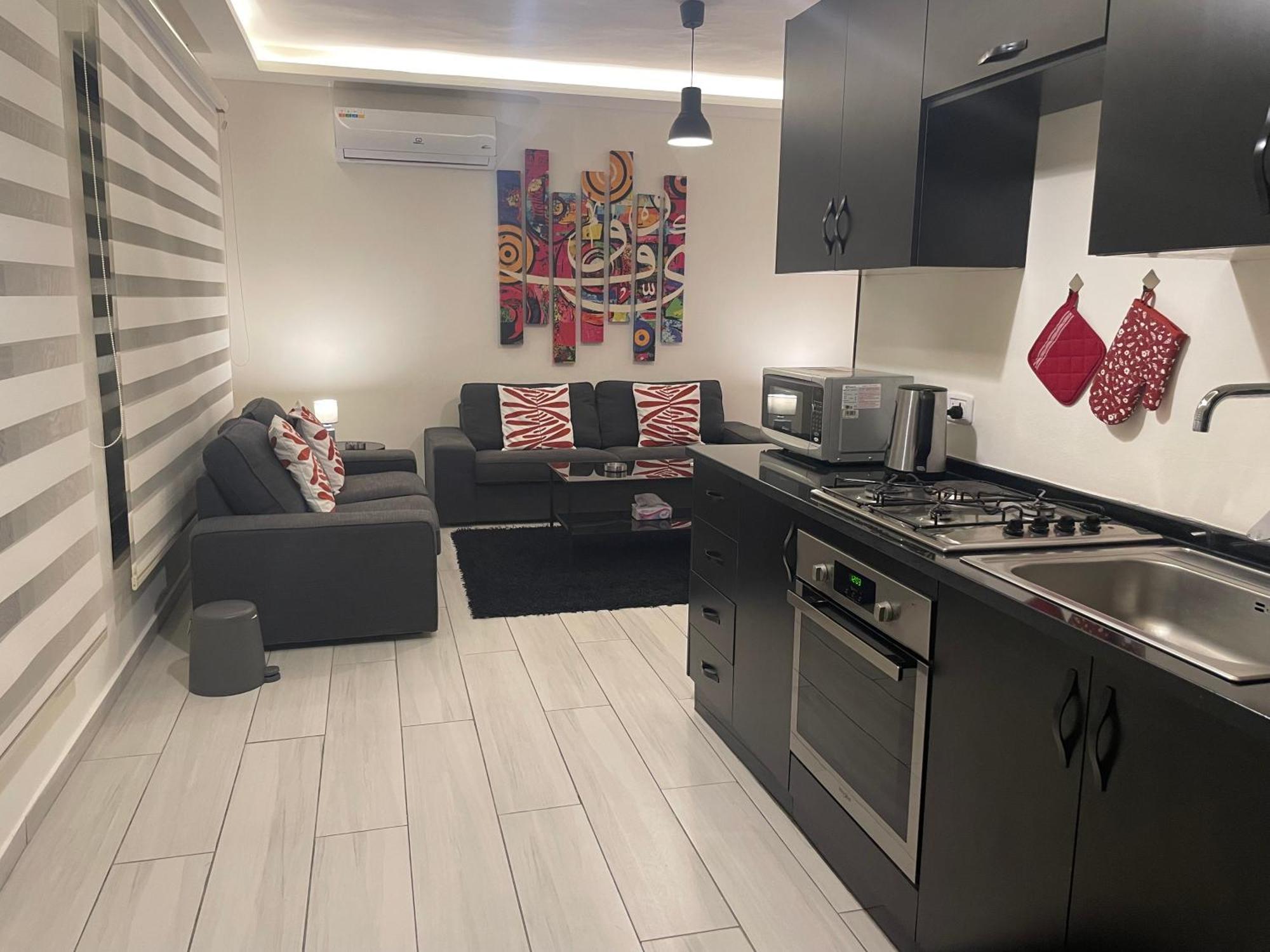 Dair Ghbar Apartment Amman Rum bild