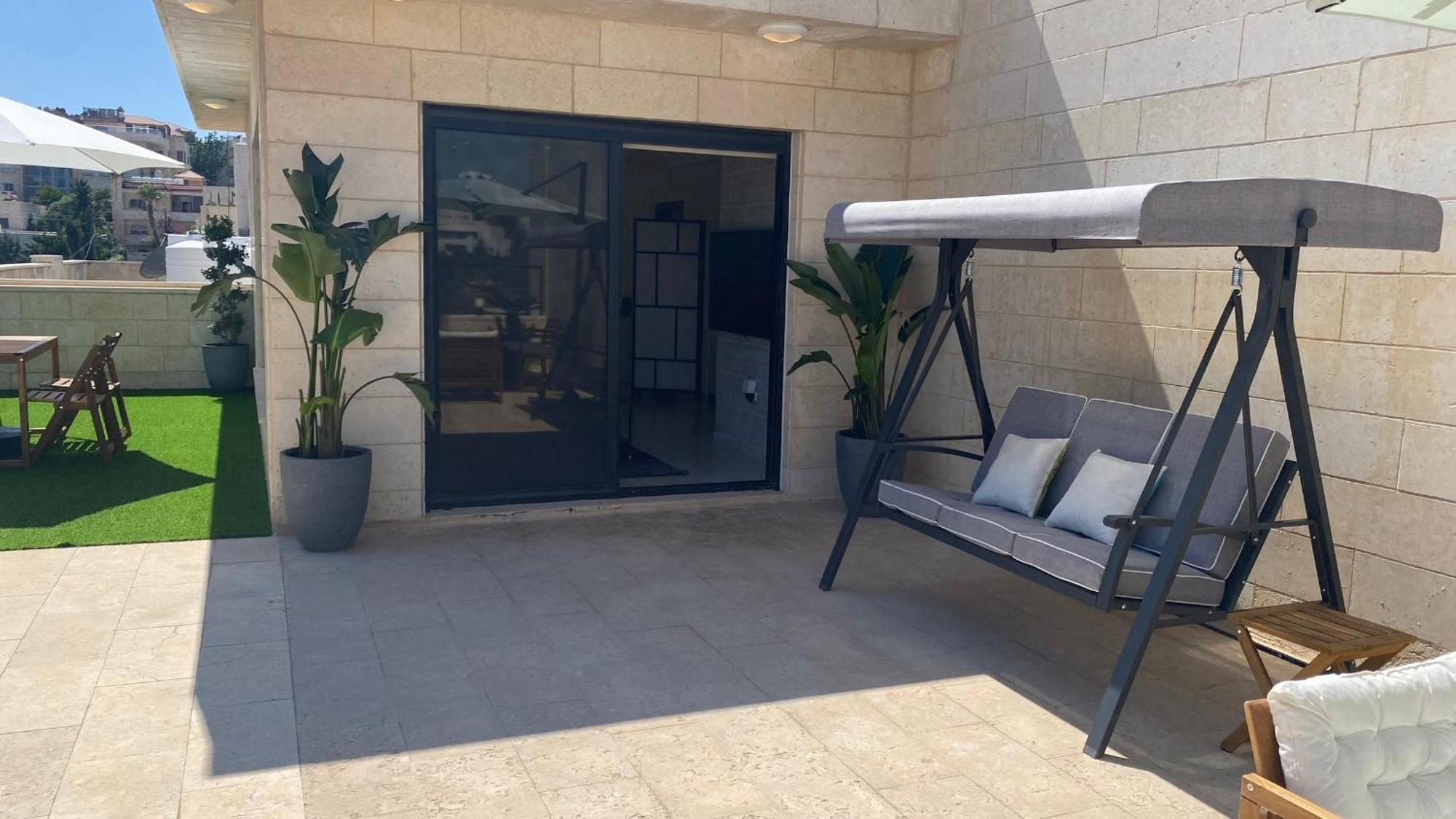 Dair Ghbar Apartment Amman Rum bild